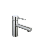 Radius basin mixer
